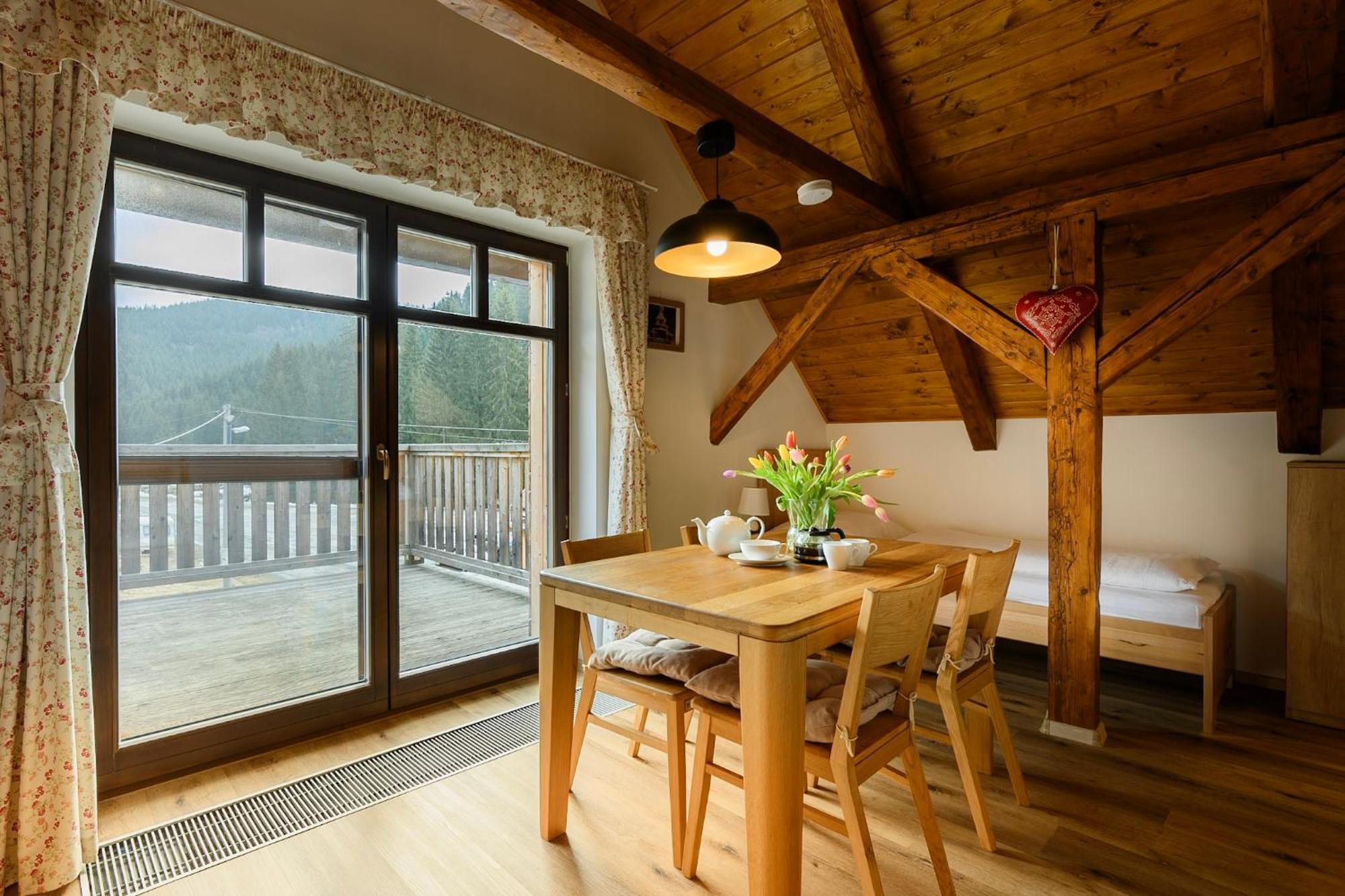 Apartmány Mezivodí Kycera Esterno foto