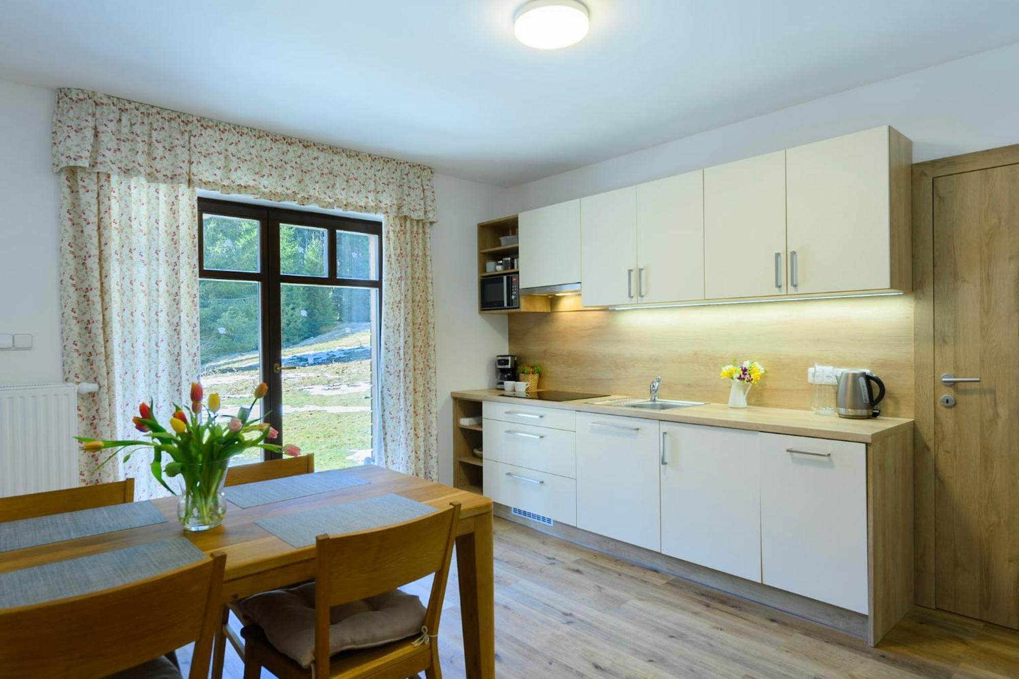 Apartmány Mezivodí Kycera Esterno foto